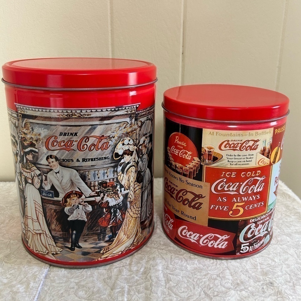 Vintage Coca-Cola Coke Set of 2 Tins 1993 & 1995 Collectible